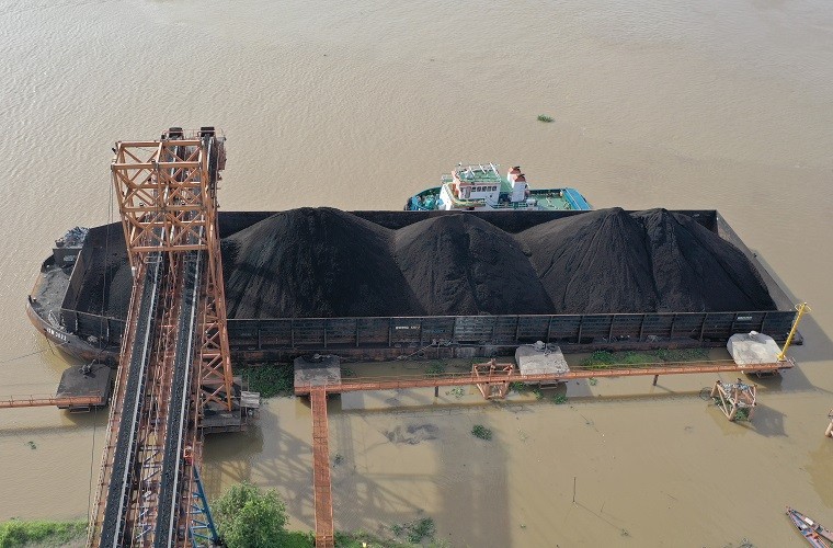 Penjualan Batu Bara RMKE Melesat hingga 2,2 Juta Ton di November 2022. (Foto: RMK Energy)