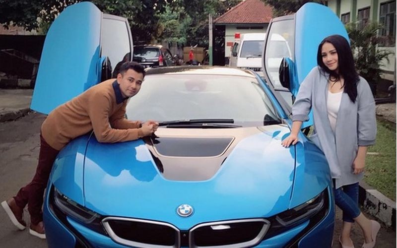 5 Artis yang Hobinya Koleksi Mobil Mewah, Harganya Capai Rp20 M. (MNC Media)