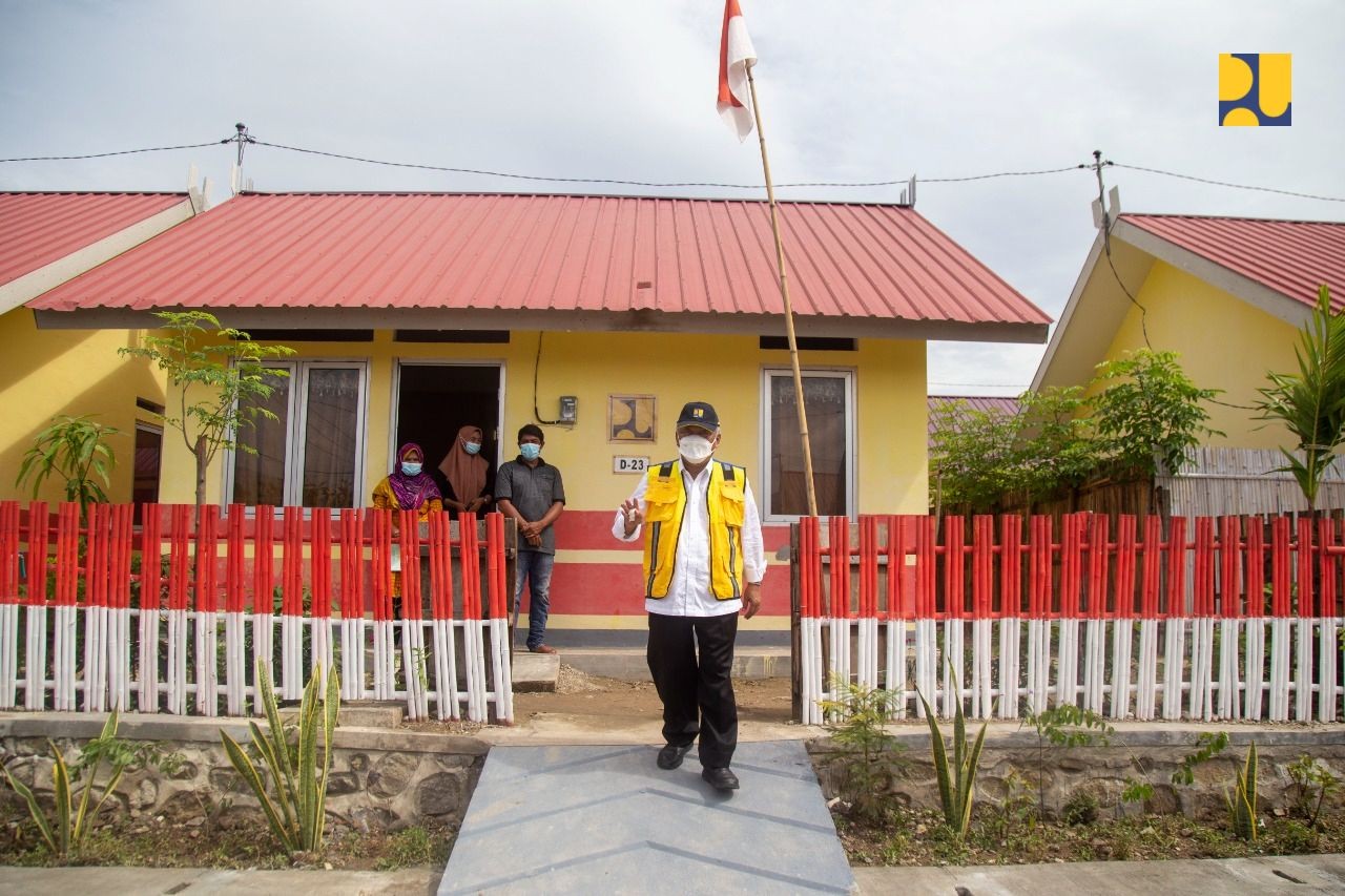 Pemerintah Serahkan 292 Unit Rumah Pascabencana Seroja di NTB. (Foto: MNC Media)