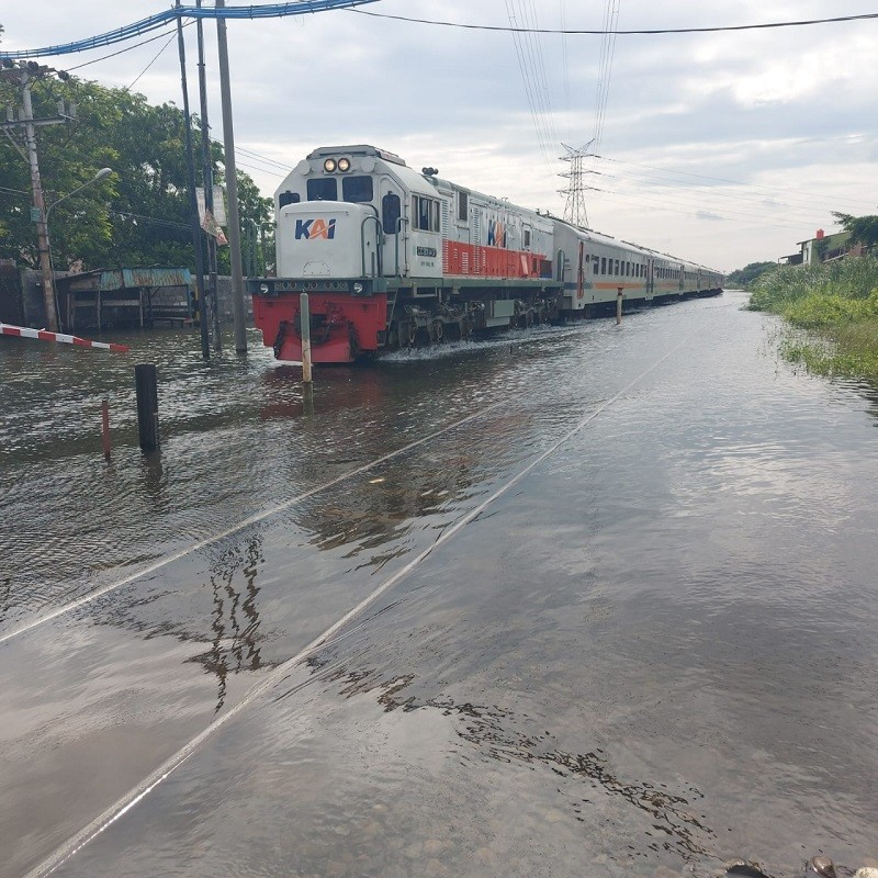 Stasiun Tawang Semarang Kembali Beroperasi usai Terendam Banjir. (Foto: KAI).
