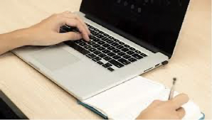 4 Cara Mengatasi Laptop Lemot saat di-charge. (FOTO : MNC MEDIA)