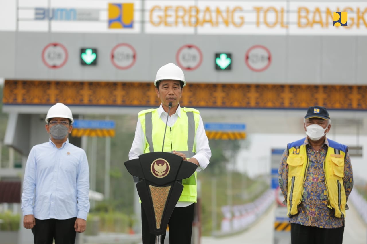 Resmikan Tol Pekanbaru-Bangkinang, Jokowi: Dulu 2 Jam Sekarang 23 Menit (FOTO: MNC Media)