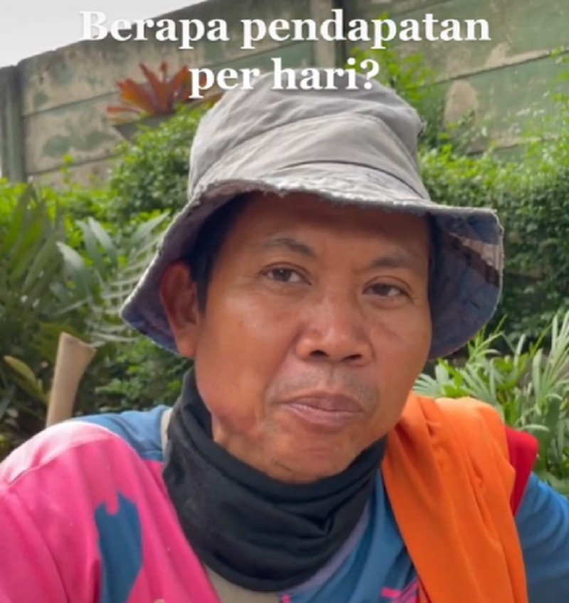Tak Seperti yang Dibayangkan, Segini Gaji Kuli Bangunan Freelance. (Foto: Tiktok @kementerian.keduitan).