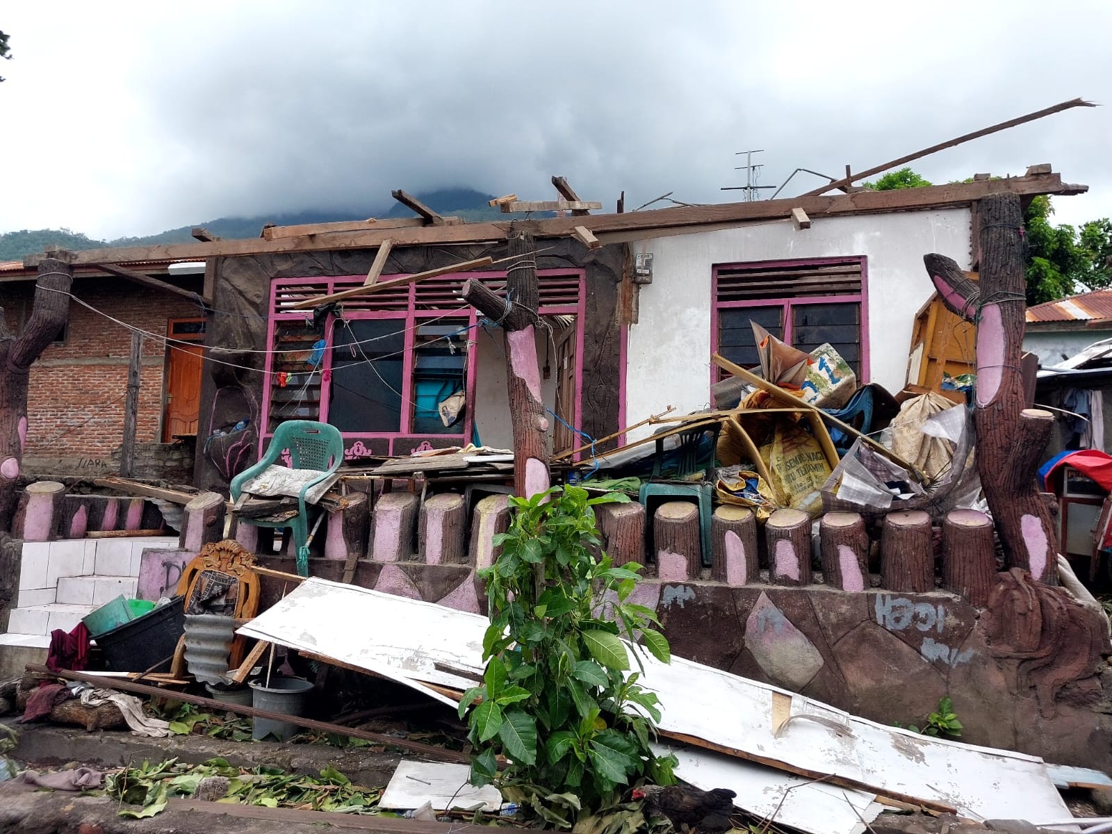 Flores Timur diterjang Angin Kencang, 419 Rumah Rusak (Dok.Ist)