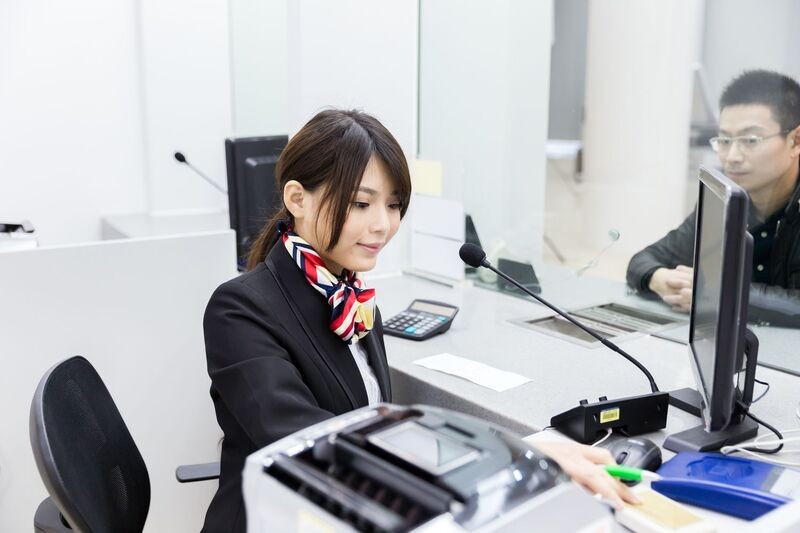 5 Tips agar Diterima Kerja di Bank, Ketahui sebelum Melamar. (Foto: The Balance) 