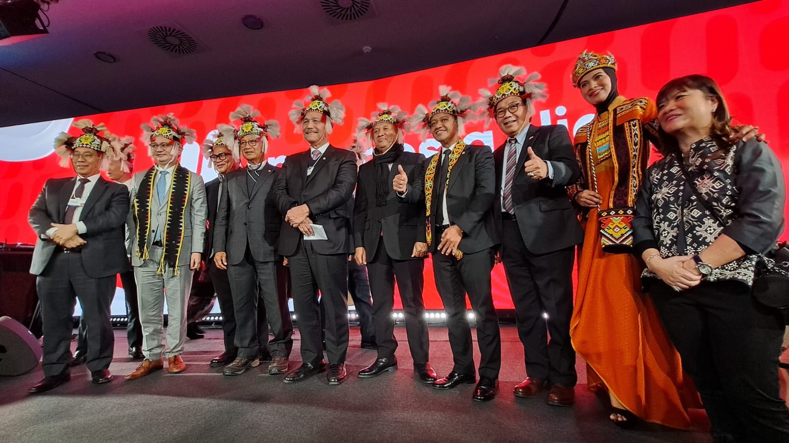Goyang Poco-Poco dan Sambal Pedas Ramaikan Indonesia Night di WEF 2023. (Foto: Delvi Sinambela/IDXChannel)