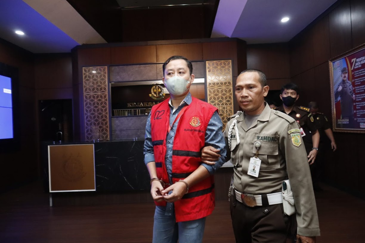 Karyawan Bank Gelapkan Dana Nasabah Prioritas Rp8,53 Miliar, Begini Modusnya. (Foto: Hambali/MNC Media)