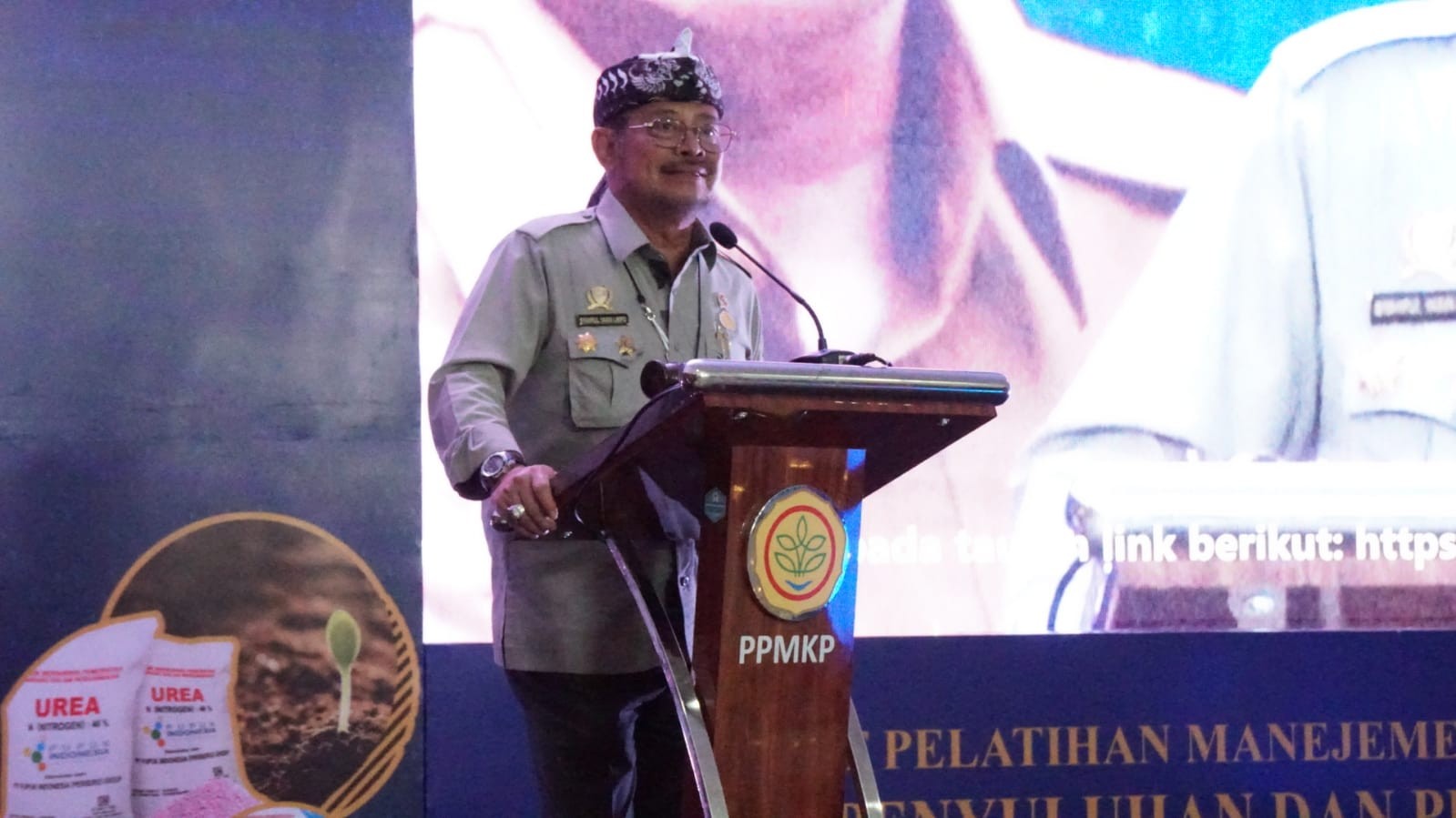 Mentan Sebut Harga Pupuk Melonjak 242 Persen Imbas Perang Rusia-Ukraina. (Foto: Iqbal Dwi Purnama/MNC Media)