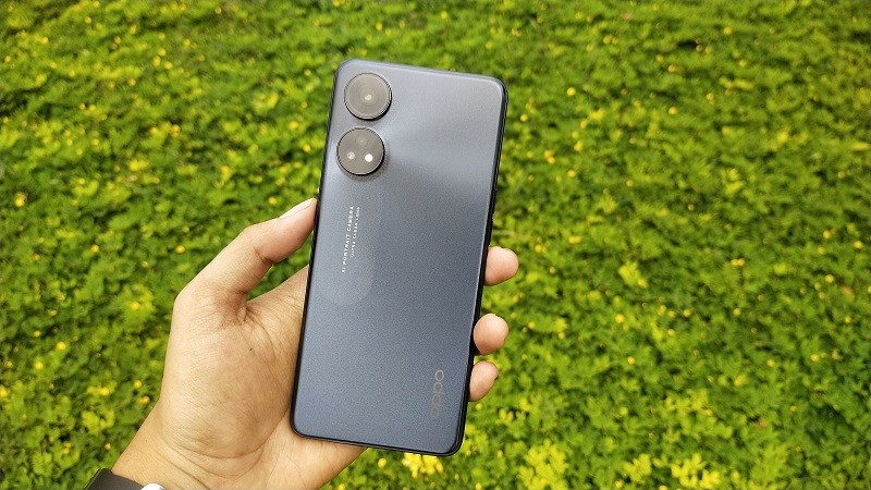 Meluncur Awal Februari, Ini Wujud OPPO Reno 8T dengan Kamera Garang. (Foto: Tangguh yudha/MPI).