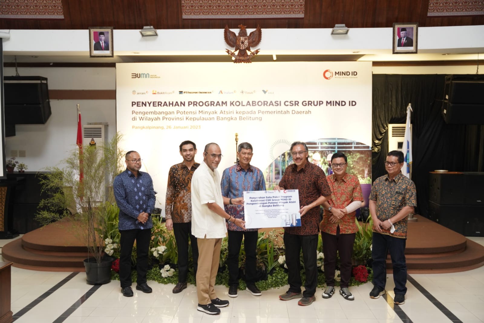 Grup MIND Serahkan CSR Pengembangan Minyak Atsiri ke Pemprov Bangka Belitung (FOTO:Dok Ist)