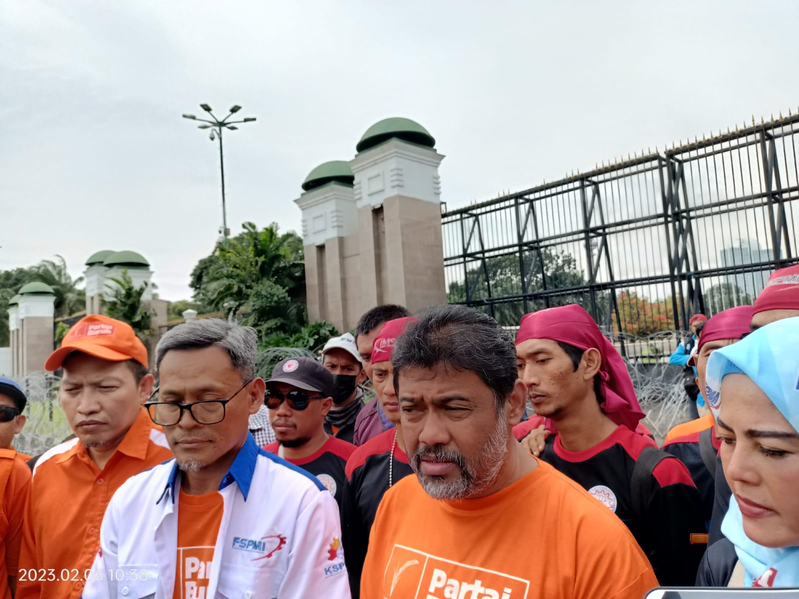 5 Ribu Buruh Bakal Turun ke Jalan, Tolak Perppu Cipta Kerja. (Foto: Carlos Roy/MPI)