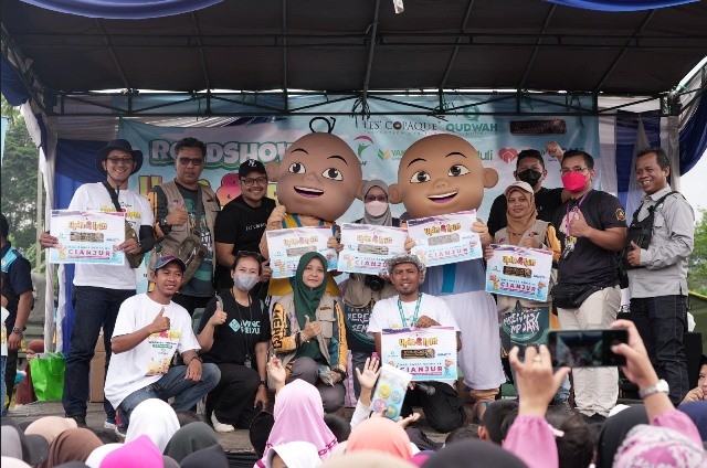 Kolaborasi MNC Peduli, Les’ Copaque & Muslim Care Malaysia Hibur Anak-Anak Cianjur (Foto: MNC Media)