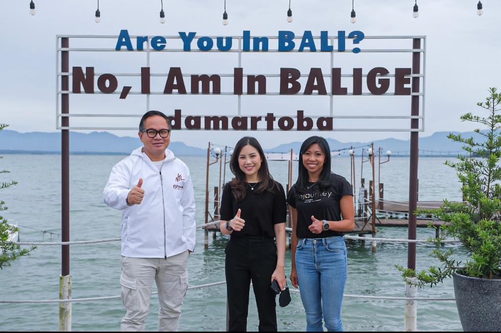 Kunjungi Danau Toba, Wamenparekraf Tinjau Kesiapan Amenitas F1H20 di Balige (foto: MNC Media)
