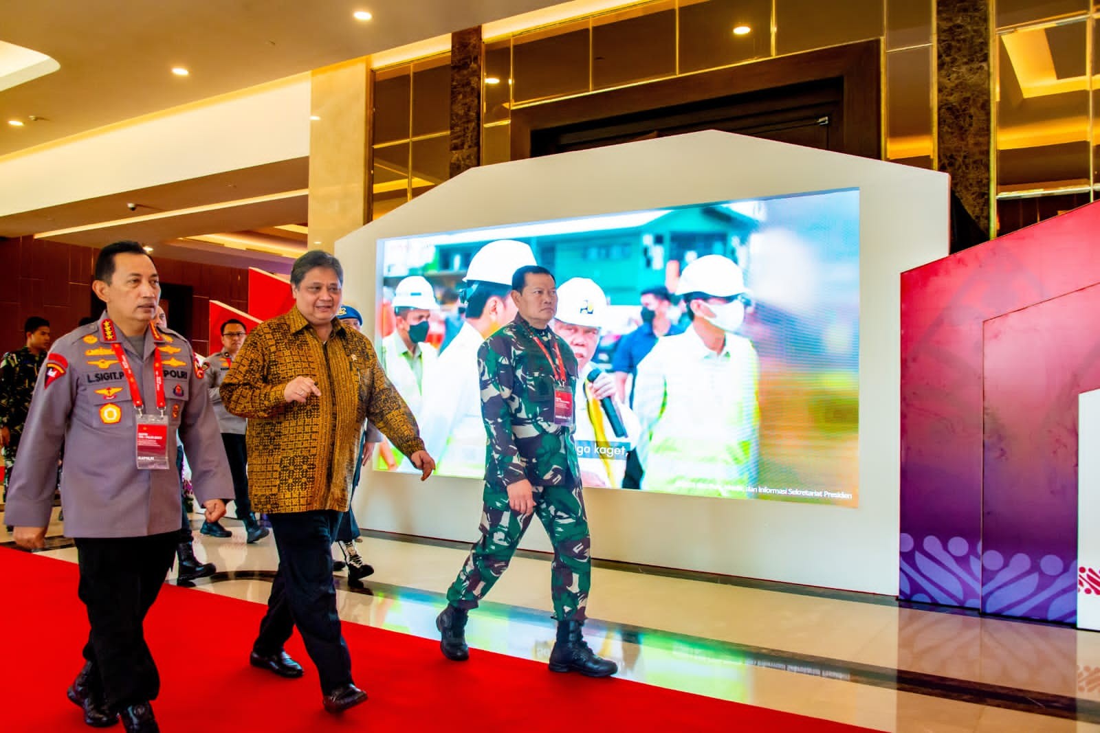 Airlangga: Sinergi Pemerintah, TNI dan Polri Bisa Wujudkan Indonesia Maju. (Foto: MNC Media)