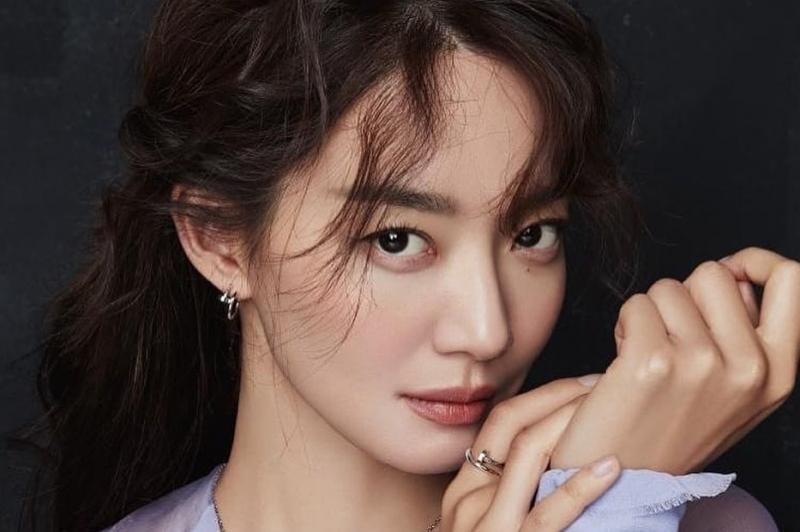 Shin Min Ah Dermakan Rp600 Juta untuk Pemulihan Korban Gempa Turki-Suriah. (Foto: IG @shinminah)