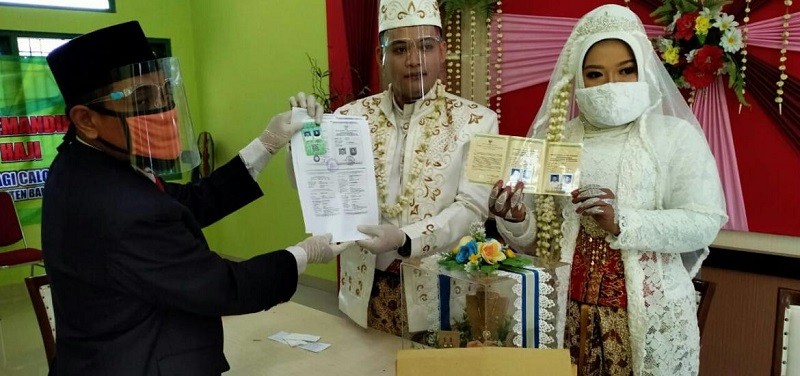 Nikah Di KUA Lagi Tren: Ini Syarat, Biaya, Dan Cara Daftarnya