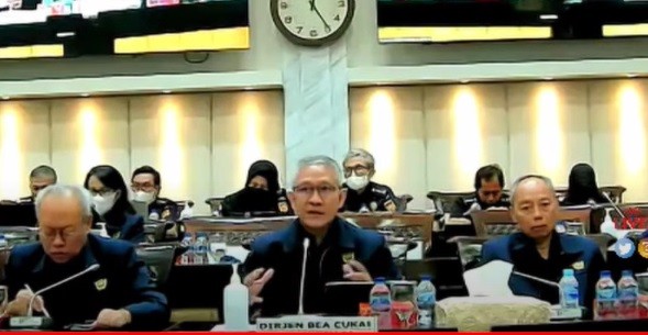 Harga CPO Diproyeksi Anjlok, Target Bea Keluar 2023 Turun Drastis Jadi Rp10,21 Triliun. (Foto: Youtube Komisi XI DPR RI)