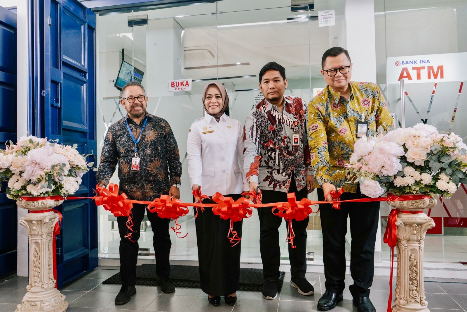 Buka Kantor Cabang Di Sulteng Bank Ina Bina Bidik 1000 Nasabah Baru 5196