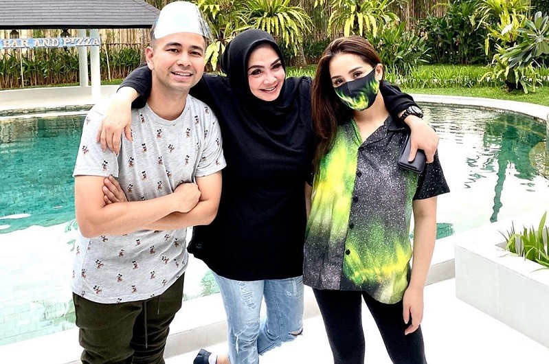 5 Sumber Kekayaan Ibunda Nagita Slavina, Digugat Harta Gono Gini dari Mantan Suami. (Foto: MNC Media)