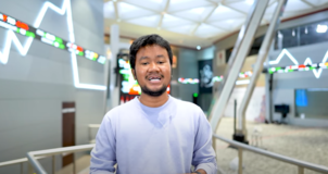 Cerita Yudha Keling, Komedian yang Jadi Investor Saham dan Pernah Cut Loss 60 Persen.  (Foto: Youtube/IDX)