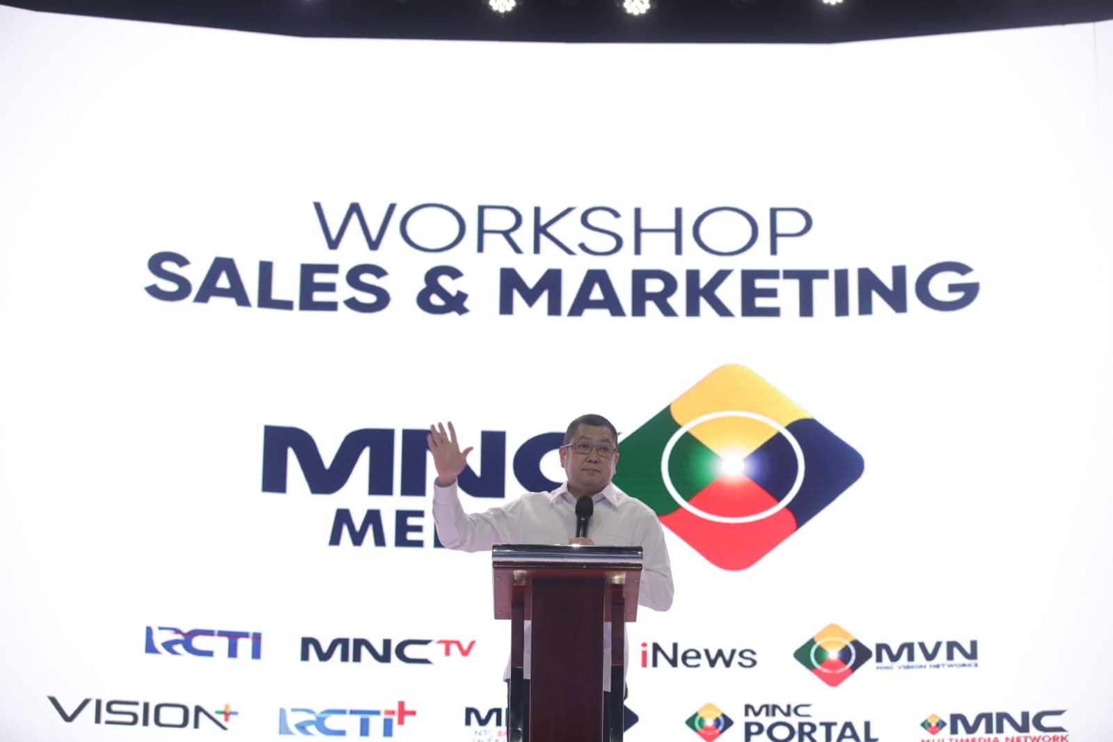 Kunci Performa Sales Marketing, Hary Tanoesoedibjo: Maksimalkan Sinergi dan Teamwork. Foto: MNC Media.