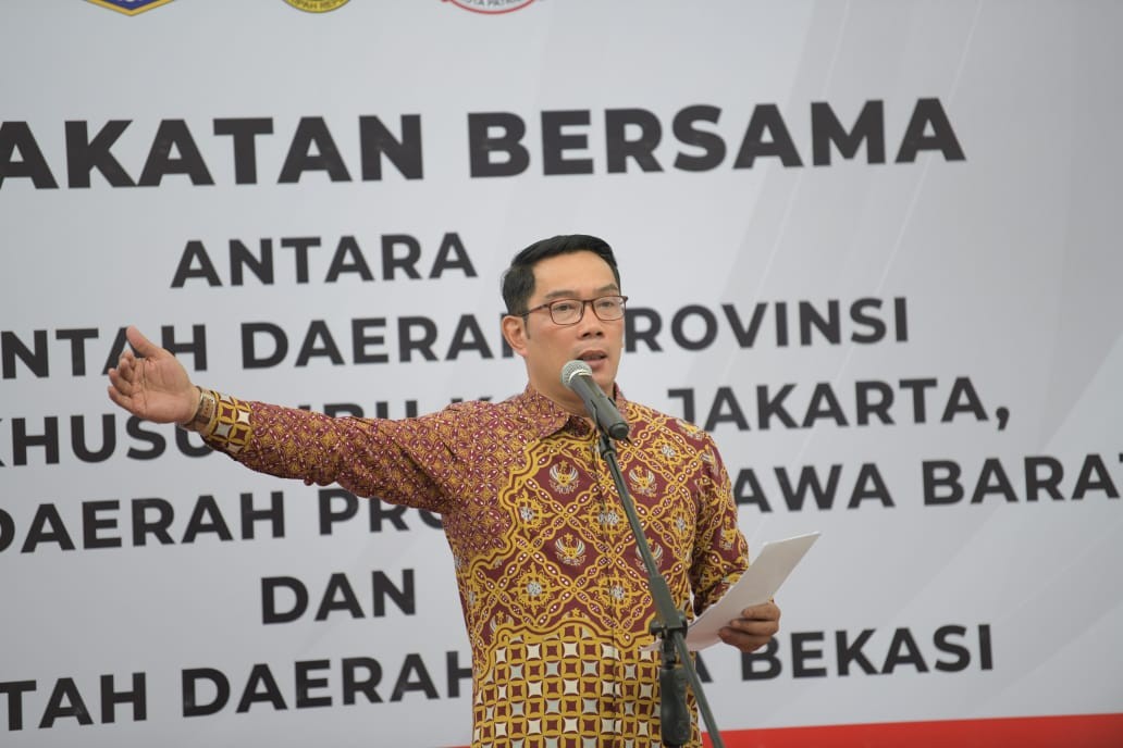 MRT Timur-Barat, Ridwan Kamil Harap Warga Bekasi Beralih ke Transportasi Massal. (Foto: Istimewa/Pemprov Jabar)