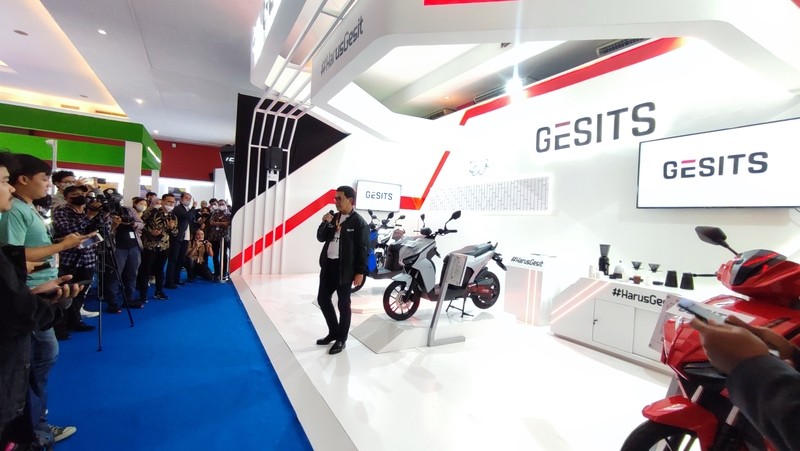 Siap-Siap Berburu Mobil dan Motor Listrik Subsidi di PEVS, Berikut Pilihannya. (Foto: MNC Media)