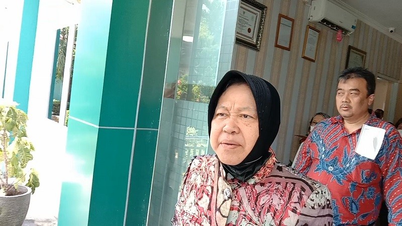 Enggak Nyangka, Ternyata Ini Sampingan Mensos Risma Buat Dapat Uang. (Foto: MNC Media).