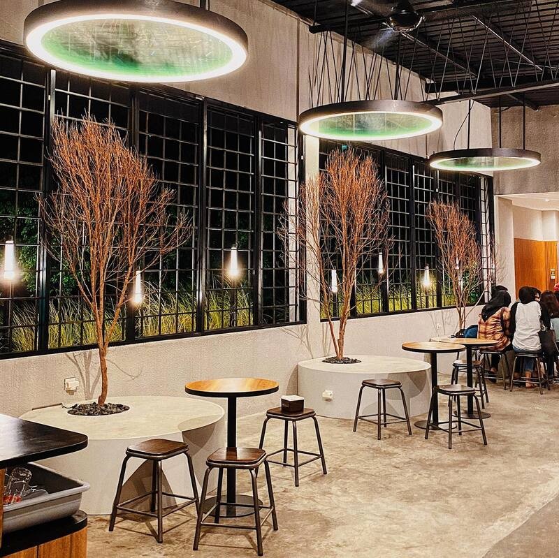 Cafe Ideologist Semarang