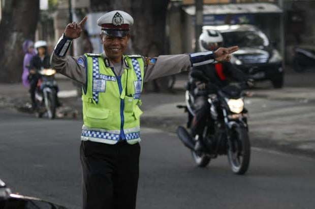 2 Kisah Inspiratif Polisi yang Enggan Terima Suap, Rela Memulung Demi Tambah Penghasilan. (Foto:  MNC Media)