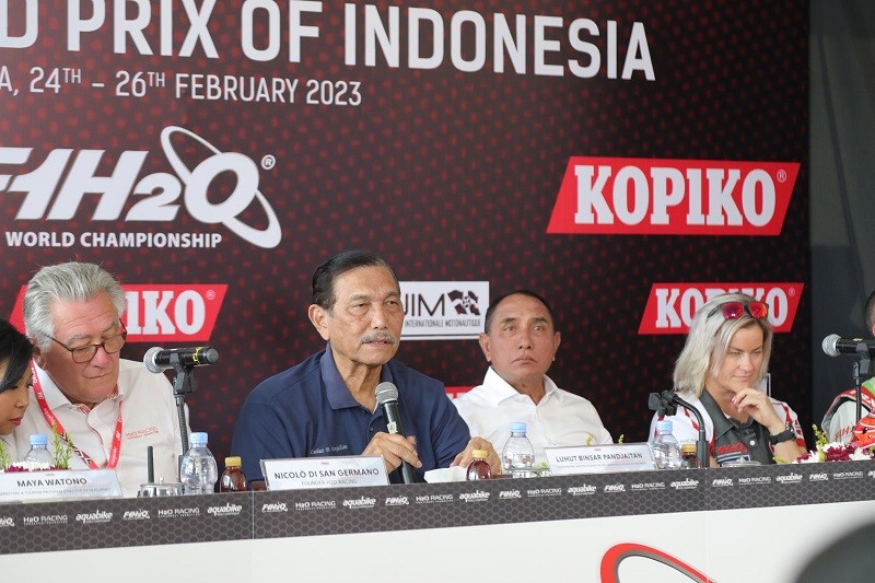 Luhut Yakin F1 Powerboat Danau Toba Bisa Membetot Perhatian Dunia. (Foto: Ist).