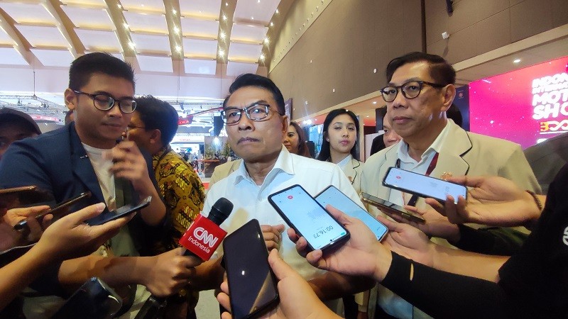 Soal Subsidi Kendaraan Listrik, Moeldoko: untuk Hybrid Tidak Dibahas. (Foto: Iqbal Dwi Purnama/MNC Media)