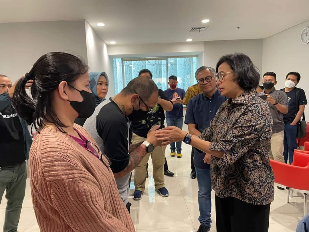 Sri Mulyani dan Menag Yaqut Jenguk David Korban Penganiayaan Mario Dandy. (Foto: MNC Media)
