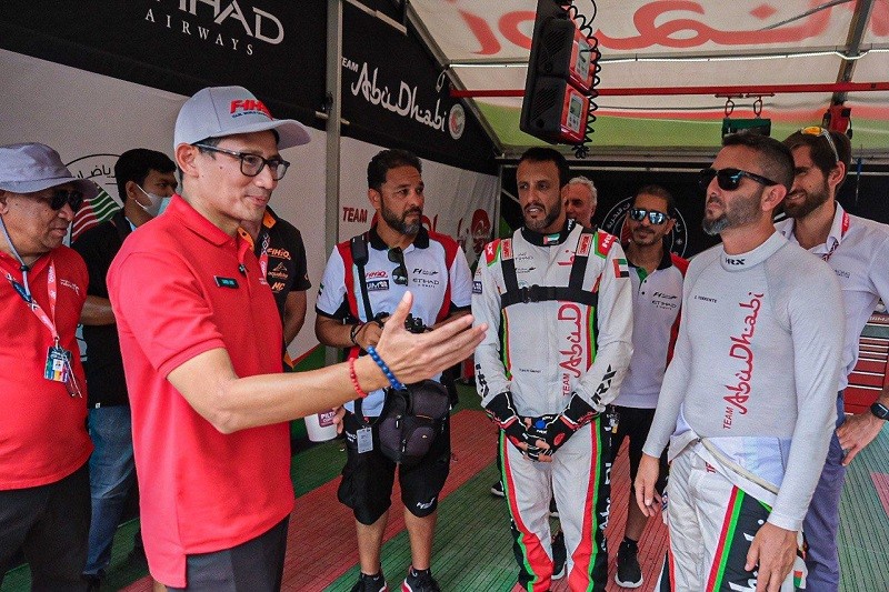 Sandiaga: F1 PowerBoat Buktikan Danau Toba Pantas Jadi Lokasi Event Dunia. (Foto: Ist).