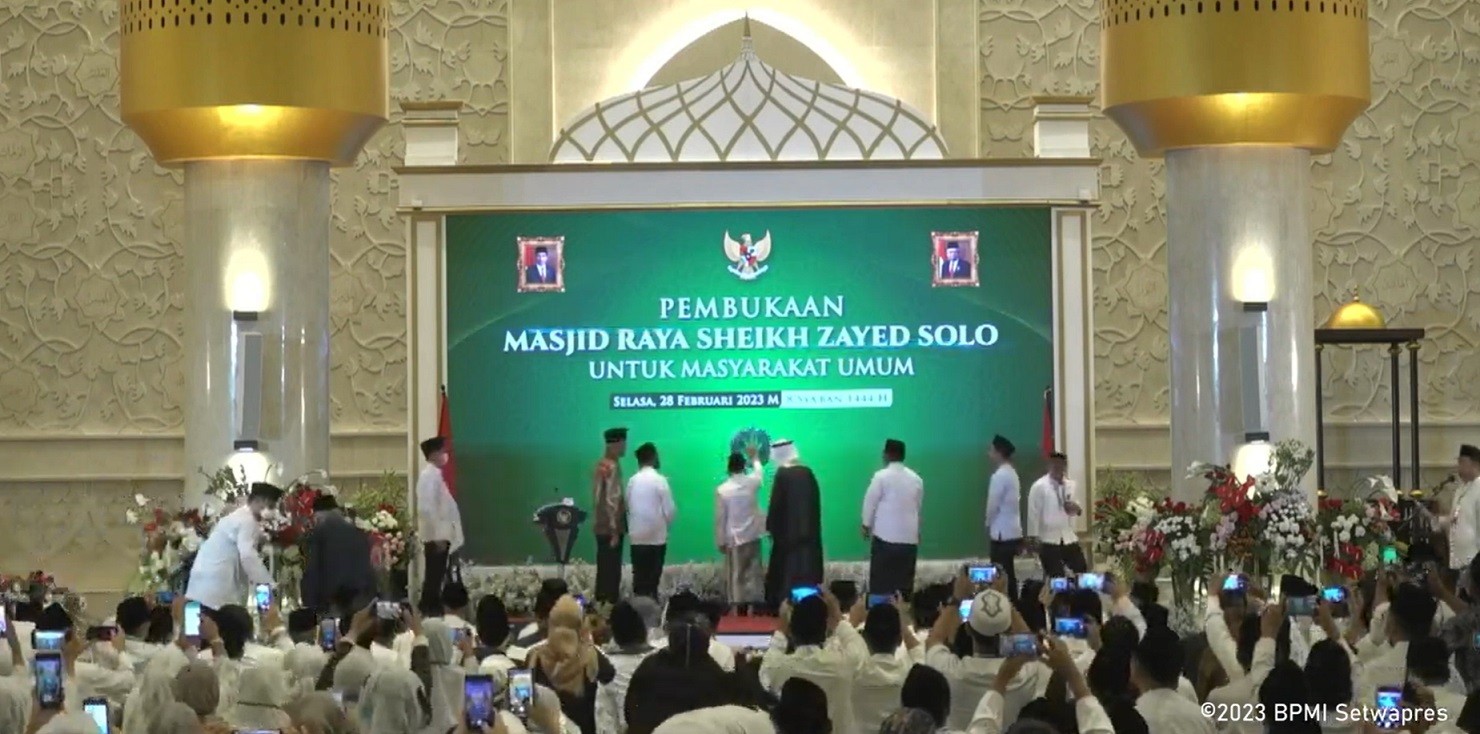 Wapres Resmi Buka Masjid Raya Sheikh Zayed Solo untuk Masyarakat Umum. (Foto: Setwapres)