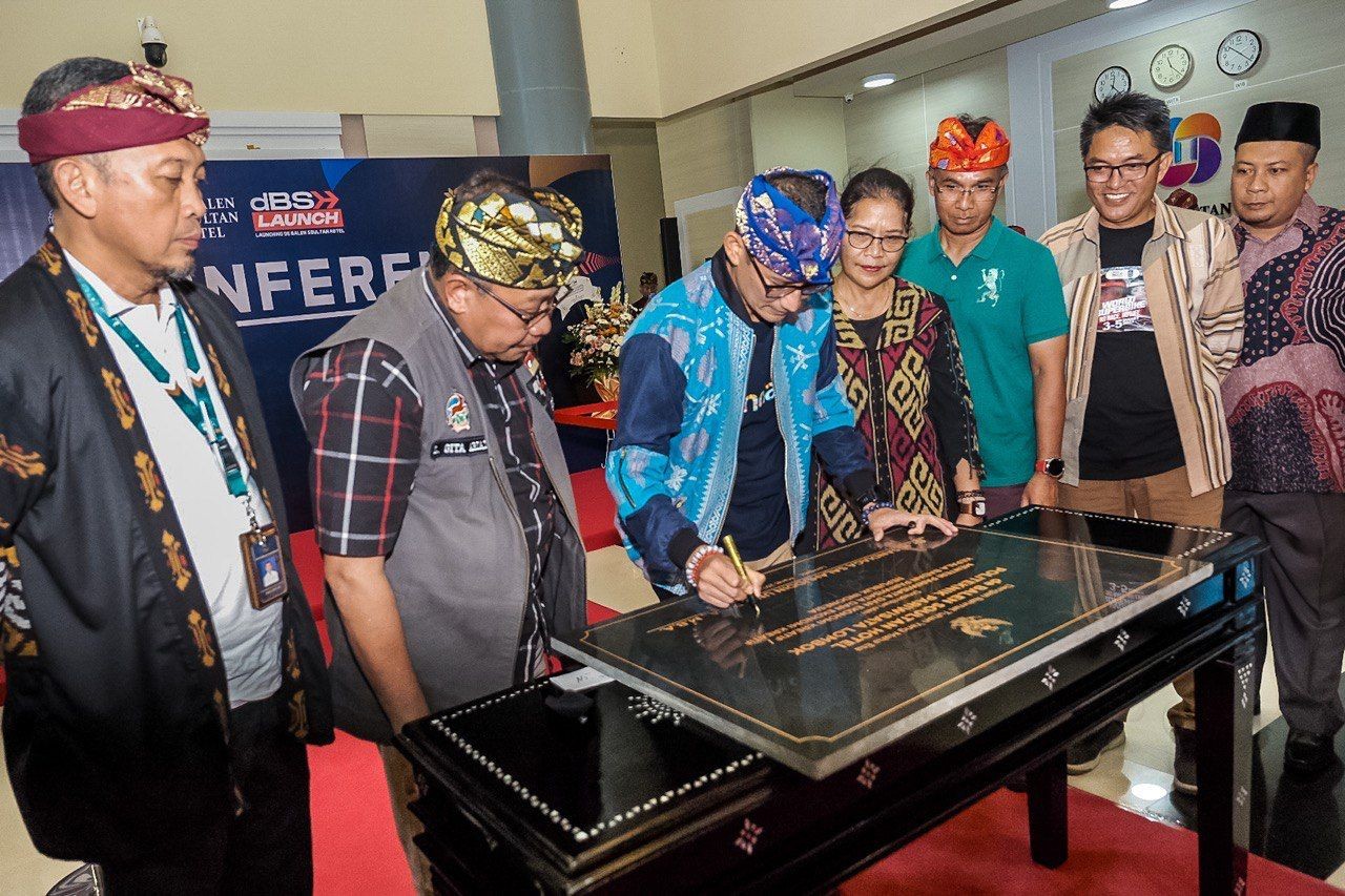 Sandiaga Apresiasi Fasilitas Hotel Praktikum Milik Poltekpar Lombok (foto: MNC Media)