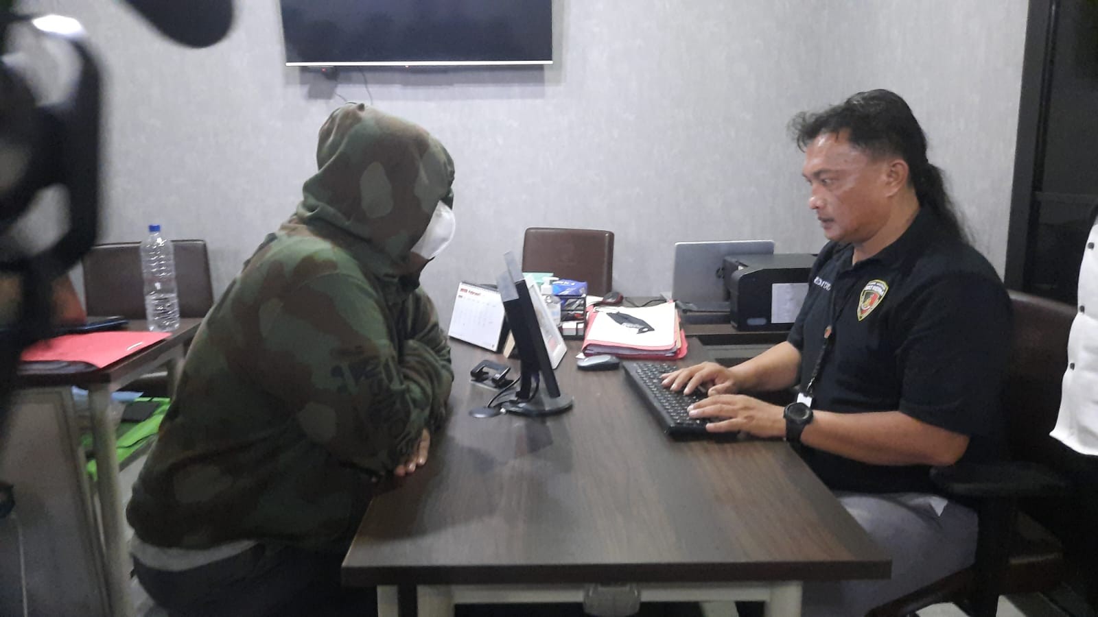 Selebgram Ajudan Pribadi Ditangkap Polisi, Diduga Lakukan Penipuan Rp1,3 Miliar. (Foto: Istimewa)