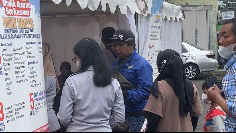 Posko Mudik Gratis di Bekasi Diserbu Warga, Jawa Tengah Jadi Destinasi Favorit. (Foto: Jonathan/MNC Media)