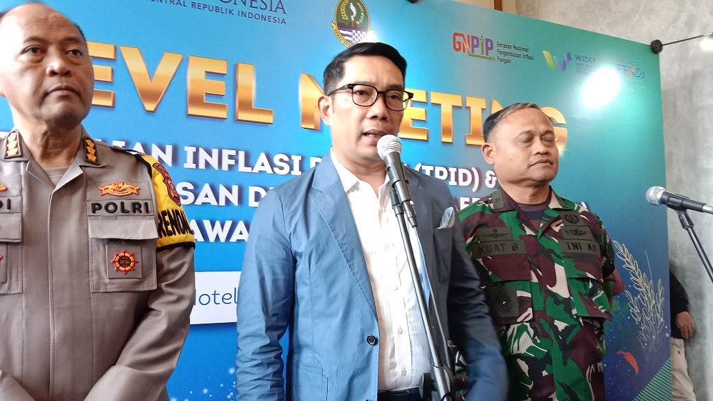 Ridwan Kamil Ultimatum Penimbun Sembako: Polisi akan Tindak. (Foto Arif Budianto/MPI)