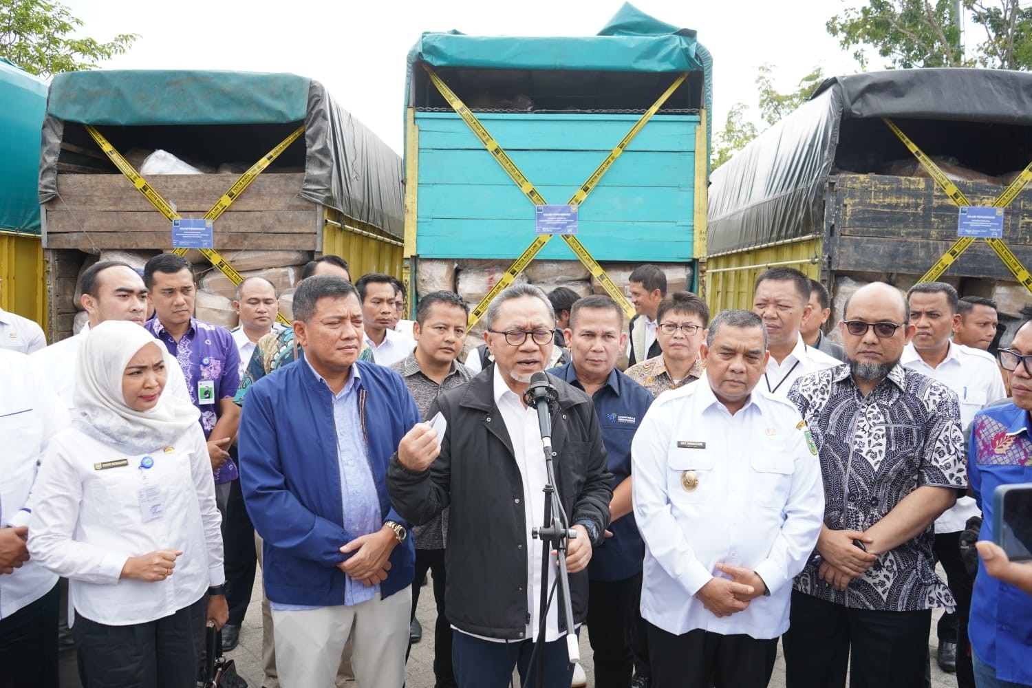 Novel Baswedan dkk Kawal Industri Tekstil RI dari Serbuan Impor Pakaian Bekas Ilegal. (Foto Istimewa)
