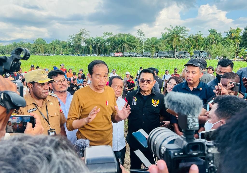 Kunjungi Food Estate Keerom Papua, Jokowi Janjikan 10 Ribu Hektare Tanam Jagung. (Foto: Biro Pers Setpres)