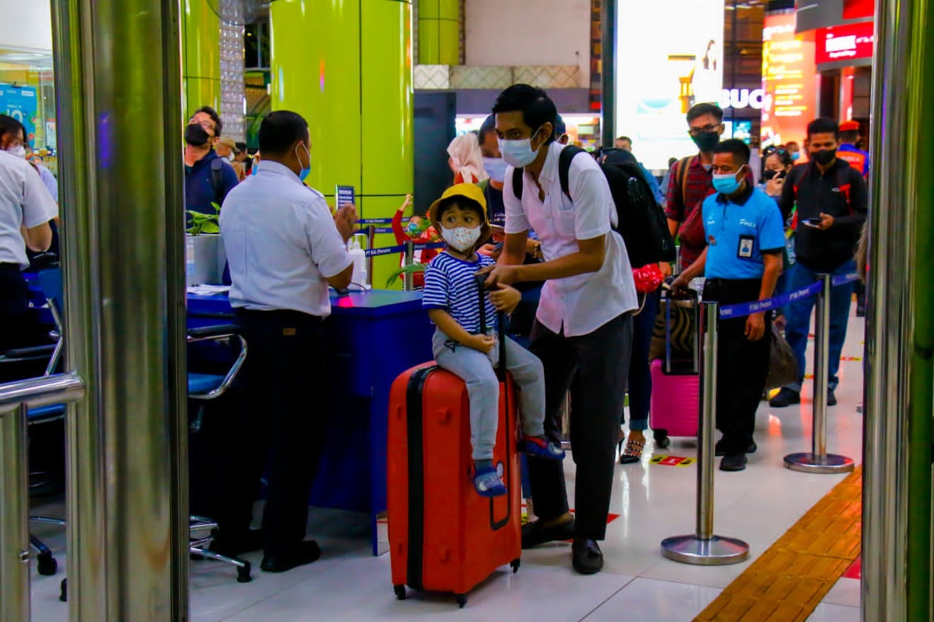Tiket Kereta Api Jarak Jauh Terjual 1,63 Juta, Ini Tujuan Favoritnya. (Foto: MNC Media)