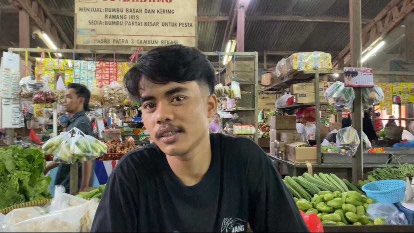 Meski Barang Pokok Mahal, Hari Pertama Puasa Pasar Tradisional Ramai Pembeli. (Foto: MNC Media)