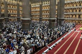 Inilah Jadwal Tarawih Awal Puasa Ramadan. (FOTO : MNC MEDIA)