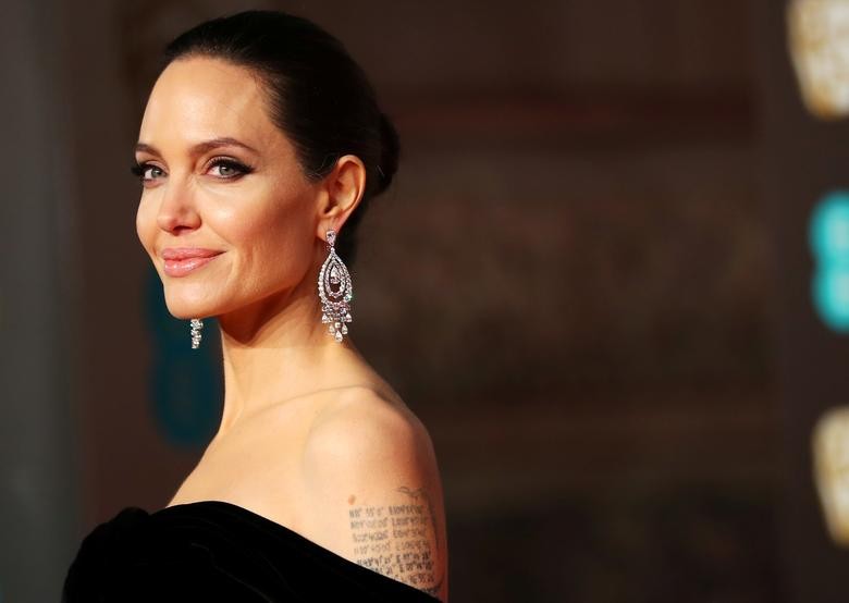 Angelina Jolie Kepergok Makan Siang Bareng Anggota Keluarga Konglomerat Rothschild. (Foto: MNC Media)