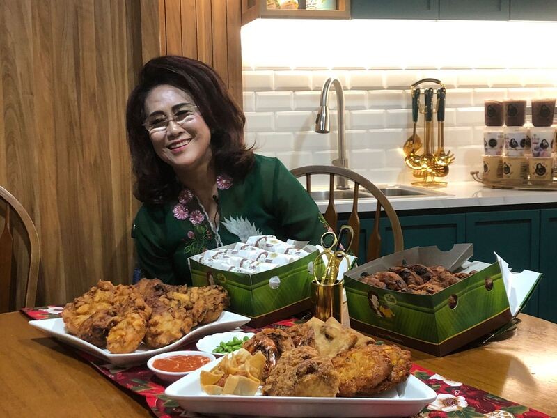 Cerita Inspiratif Bu Nanik, Pisang Gorengnya Gosong Tapi Kini Paling Laris di Aplikasi. (Foto: IDXChannel)
