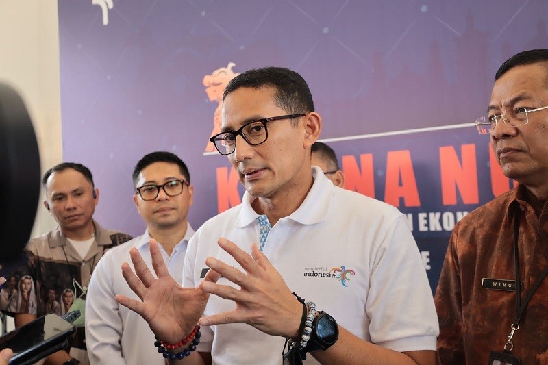 Tepis Temuan KPPU, Sandiaga Pastikan Avtur Tak Bikin Harga Pesawat Mahal (Foto: MNC Media)