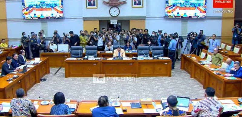 Rapat dengan Mahfud MD dan Sri Mulyani, DPR Tagih Data Transaksi Rp349 Triliun. (Foto: Tangkapan Layar TV Parlemen)