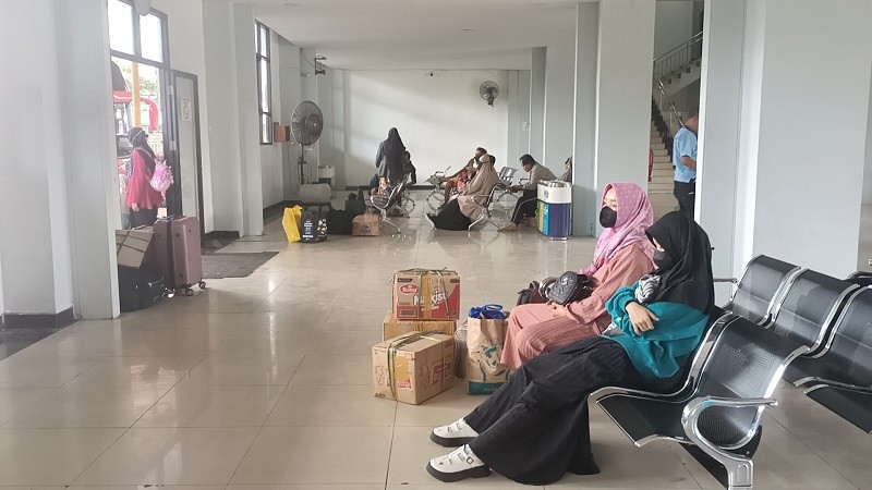 H-10 Lebaran, Terminal Jatijajar Depok Mulai Ramai Pemudik (Foto Refi Sandi/MPI)