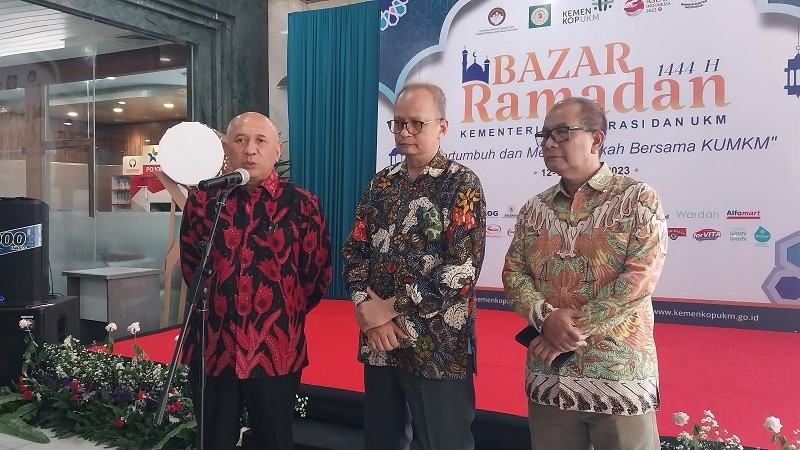 Kucuran Kredit Bank ke UMKM Seret, Menteri Teten Ungkap Penyebabnya (Foto Ikhsan PSP/MPI)